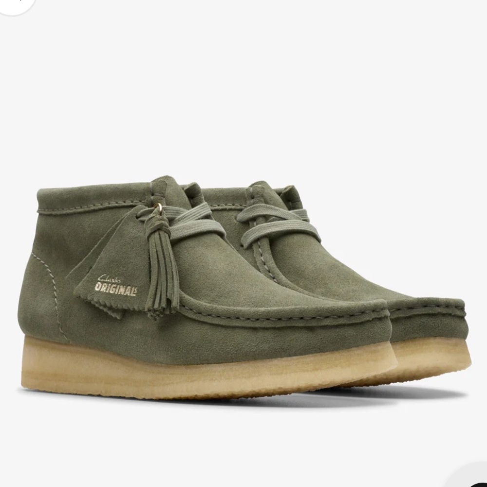 NWT Clarks Originals Khaki/Green Suede Wallabee Boot8.5
